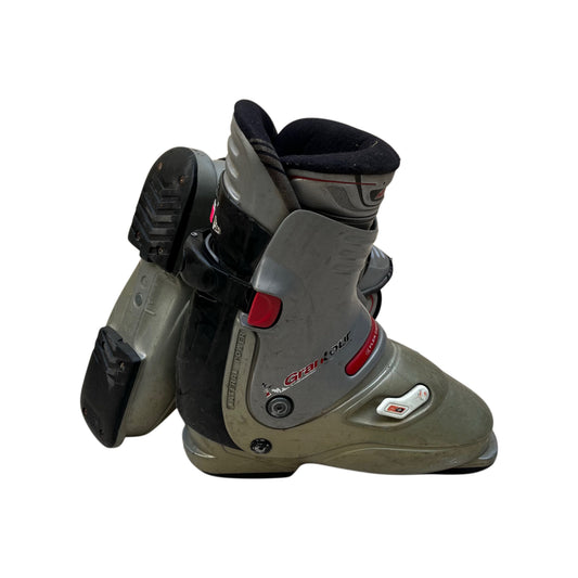 Bota de Ski 25.5 / EUR 40 / Nordica Grand Prix, usado y preparado en el Taller SnowDrop de Temuco (foto 1 de 5)