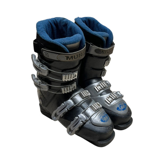 Bota de Ski 24-24,5 cm / EUR 38 / Munari Mex 670, usado y preparado en el Taller SnowDrop de Temuco (foto 2 de 5)