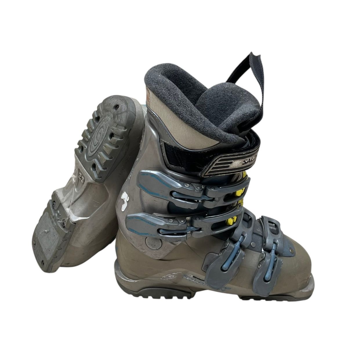 Bota de Ski 23-23,5 cm / EUR 36-37 / Salomon, usado y preparado en el Taller SnowDrop de Temuco (foto 1 de 4)