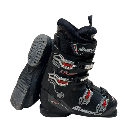 Bota de Ski 25-25,5 cm / EUR 39-40 / Nordica Cruise 60, usado y preparado en el Taller SnowDrop de Temuco (foto 1 de 5)