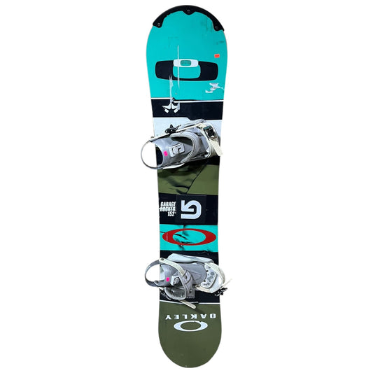 Snowboard 152 cm Rome Garage Rocker + Fijaciones, usado y preparado en el Taller SnowDrop de Temuco (foto 1 de 6)